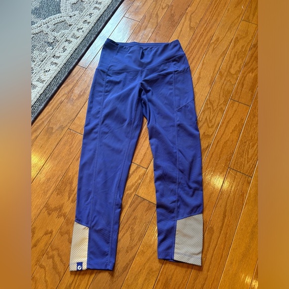 Oiselle Purple Patterened Leggings Womens Size 4 - Picture 1 of 3